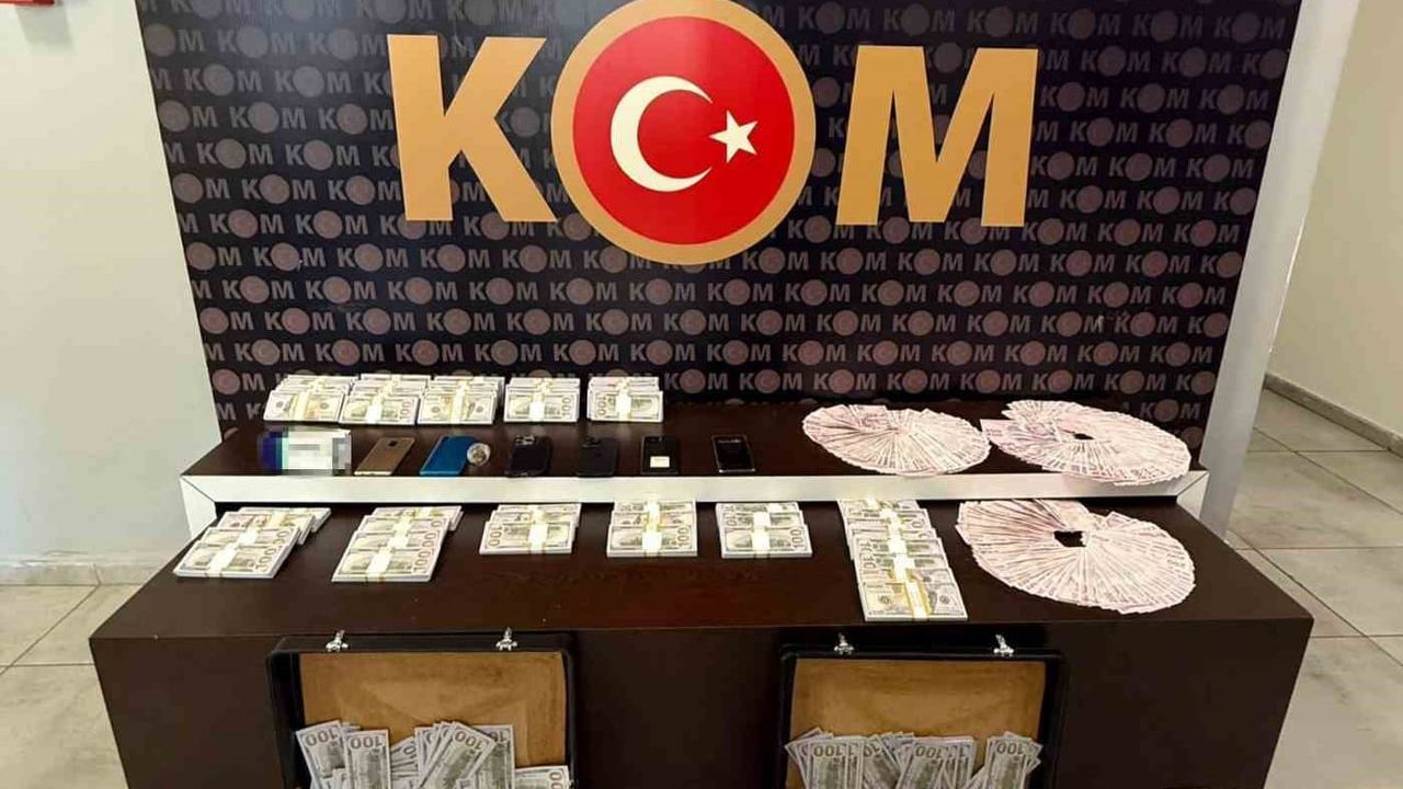 Antalya'da özel hastane denetiminde rüşvet davasında karar: 3 sanığa 2 yıl 11 ay hapis