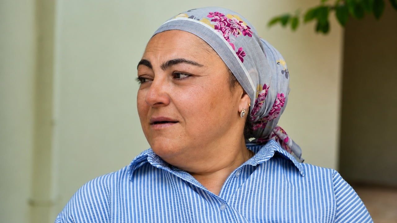 Antalyalı anne Esin Çam 18 yıldır Down sendromlu oğlu Emirhan’ın yanında