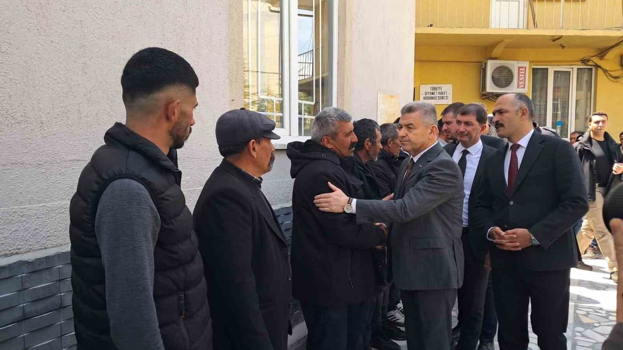 Artvin'de 31 Aralık 2025'te çığda kaybolan Bülent Gezer, 4 ay sonra toprağa verildi