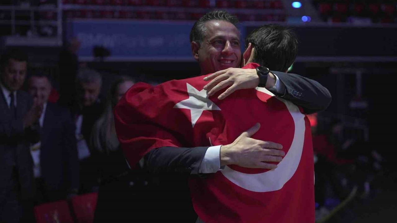 Avrupa Taekwondo Şampiyonası'nda milli sporculardan ilk gün 6 madalya