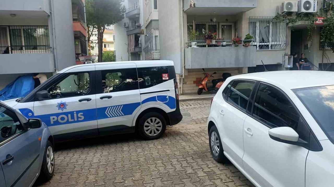 Aydın'da kanser tedavisi gören 78 yaşındaki adam yatağında ölü bulundu