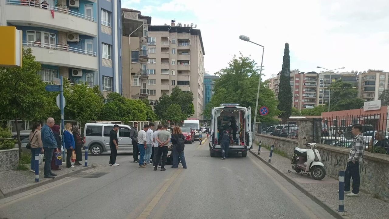 Aydın Efeler'de ticari araç ile motosiklet çarpıştı: 1 yaralı
