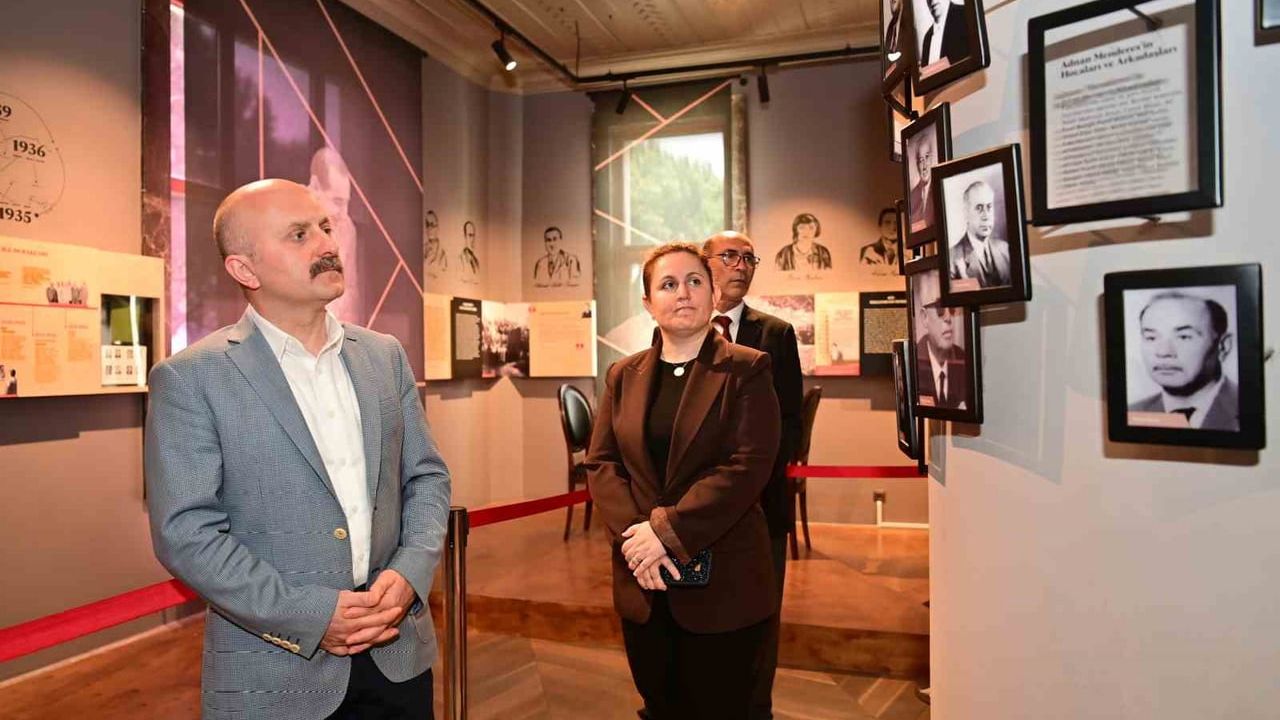Aydın Valisi Dr. Osman Varol, Adnan Menderes Demokrasi Müzesi'ni İnceledi