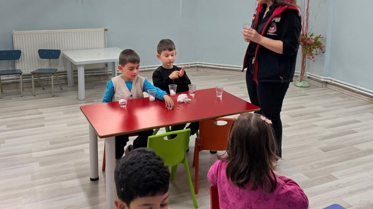 Aydıntepe Anaokulunda Aydıntepe Şeker Fasulyesiyle Ekolojik Tarım ve Ata Tohumu Eğitimi