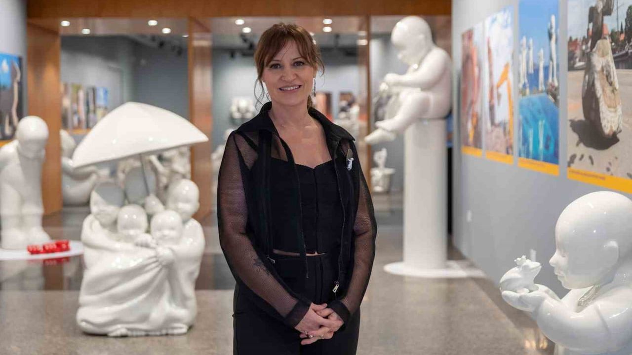 Ayla Turan Retrospektif: 56 Eser İş Sanat Kibele Sanat Galerisi'nde (13 Mayıs'a Kadar)