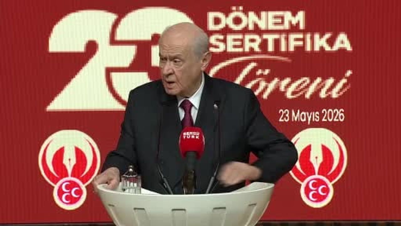 Bahçeli: 'Devletle kavgaya tutuşanların yaptığı siyaset değildir'
