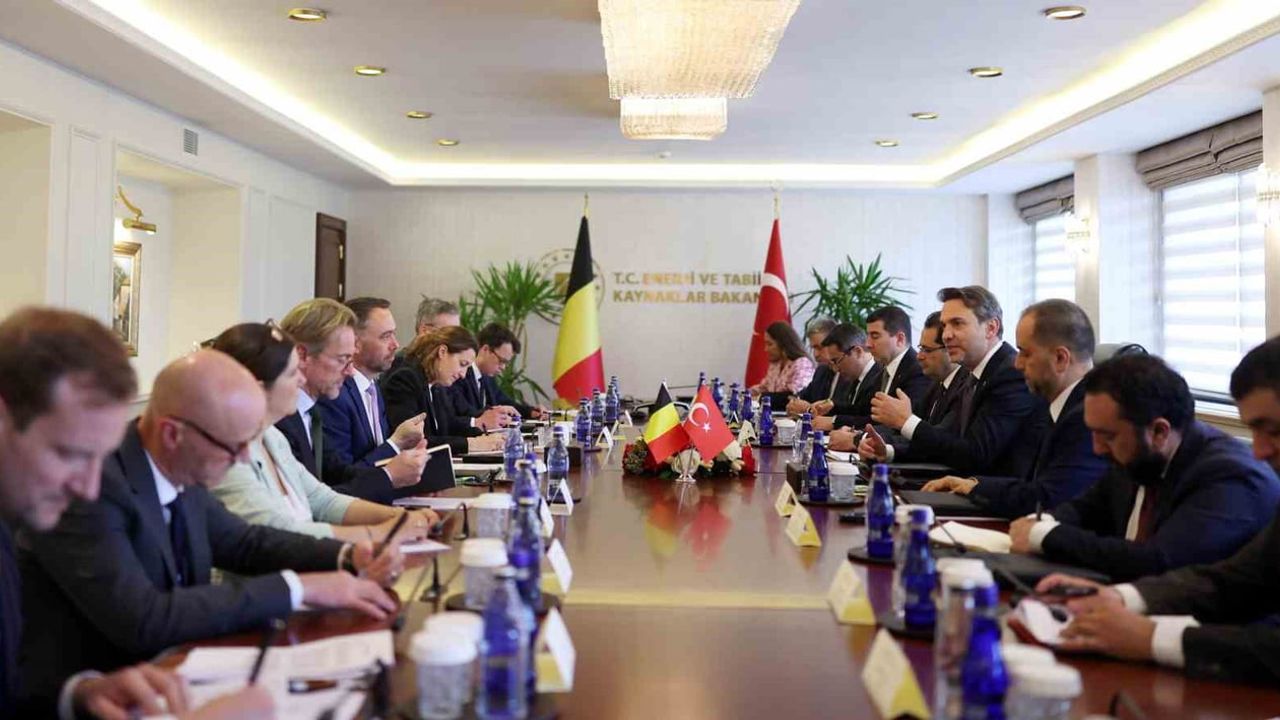 Bakan Bayraktar, Belçika Başbakan Yardımcısı Maxime Prevot ile enerji iş birliğini görüştü