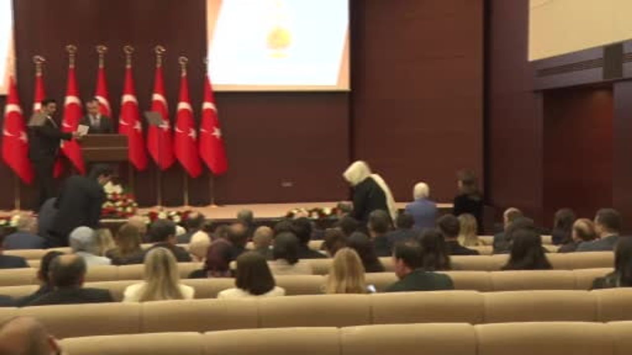 Bakan Göktaş: Yaşlılık çalışmalarını Türkiye'nin geleceğini şekillendiren stratejik politika olarak konumlandırıyoruz