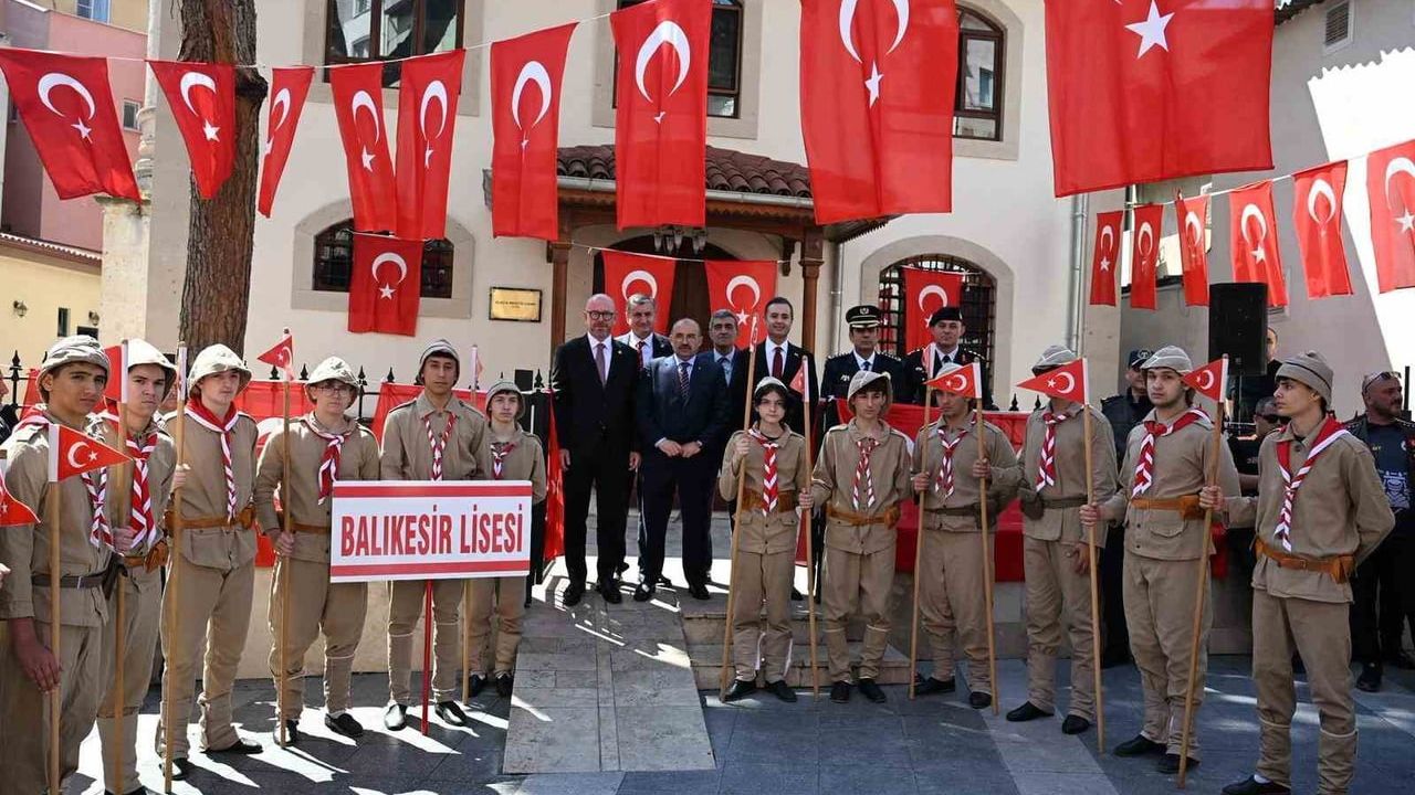 Balıkesir’de Kuvayımilliye Günü: Akın ve Ustaoğlu’ndan Birlik ve Dayanışma Mesajı
