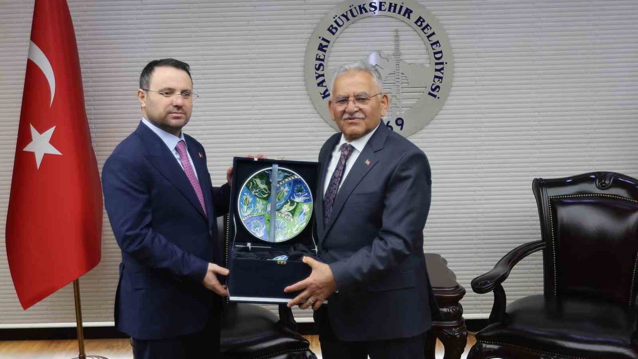 Başkan Büyükkılıç, Adalet Bakanı Akın Gürlek'i Ağırladı: Kayseri'yi Cazibe Merkezi Olarak Vurguladı