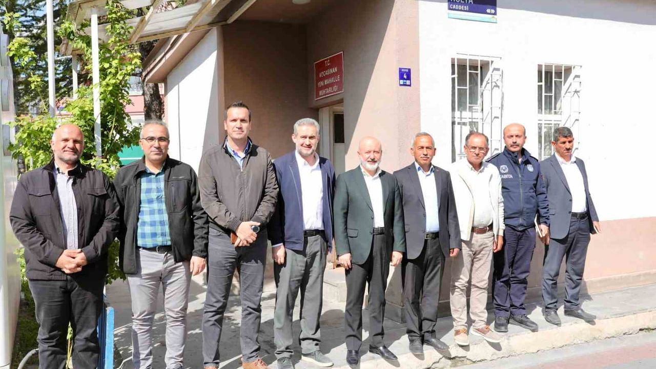 Başkan Çolakbayrakdar Sümer Yenimahalle'de muhtar buluşmasında: Hemşehrilerimizin ihtiyaçlarını yerinde tespit ediyoruz