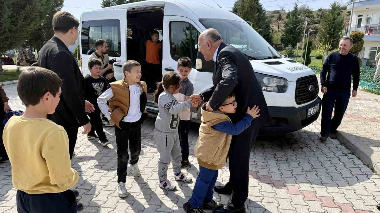 Başkan Demirtaş: "Hayatı paylaşmak için engel yok" — Hisarcık'ta Engelliler Haftası kahvaltısı