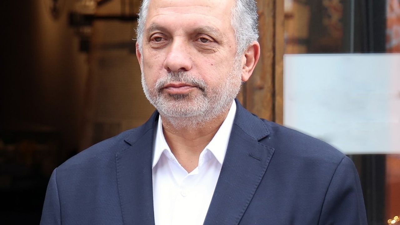 Başkan Mustafa Yalçın'dan Anneler Günü Mesajı: Anneliğin Kutsallığına Vurgu