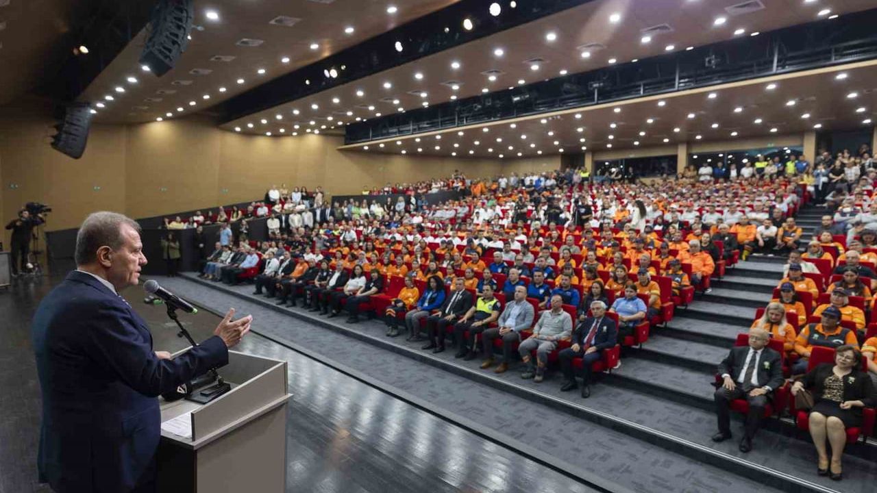 Başkan Seçer: 'Mersin’i sahiplenen bir belediyecilik anlayışımız var'
