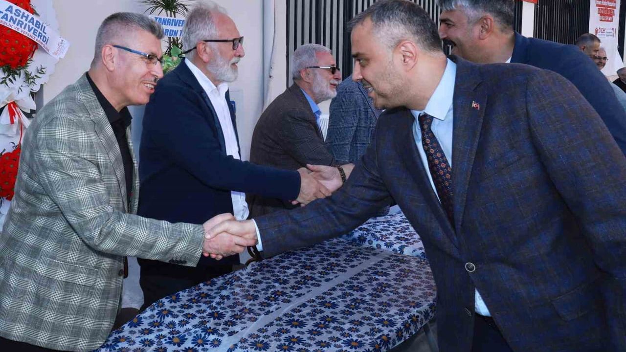 Başkan Toptaş: 'İmam hatiplilik bir felsefe ve kültürdür' — Kahramanmaraş mezun buluşmasında