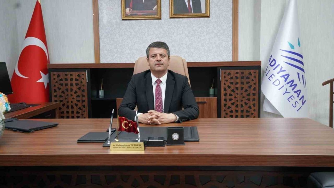 Başkan Tutdere'den 19 Mayıs Atatürk'ü Anma, Gençlik ve Spor Bayramı mesajı