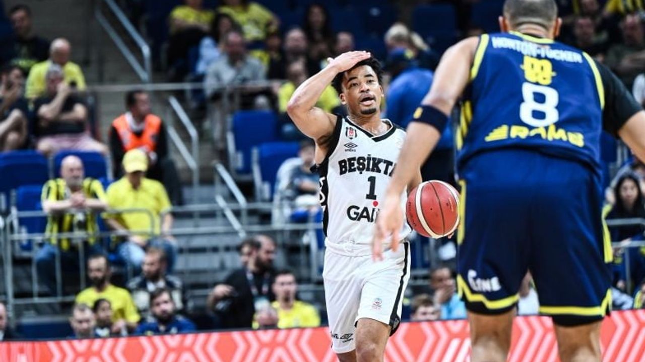 Basketbol Süper Ligi: Beşiktaş, Ülker Spor ve Etkinlik'te Fenerbahçe'yi 85-72 mağlup etti