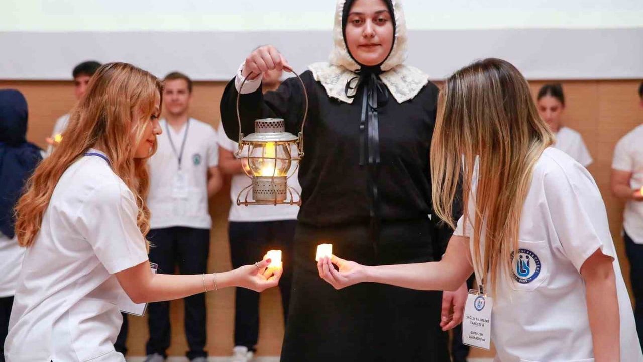 Bayburt Üniversitesi'nde Hemşirelik Öğrencilerinin Üniforma Giyme Töreni