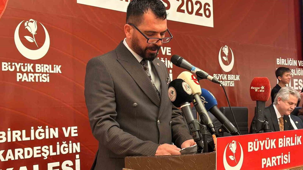 BBP Kayseri Olağan Kongresi: Mustafa Dirmen yeniden il başkanı seçildi, Nihat Gürbüz'ten 'Kürdistan' açıklaması
