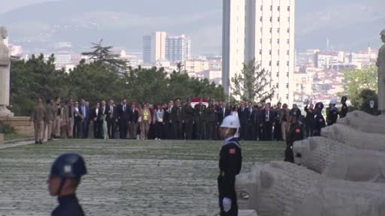 Belçika Savunma Bakanı Theo Francken Resmi Ziyarette Anıtkabir'i Ziyaret Etti