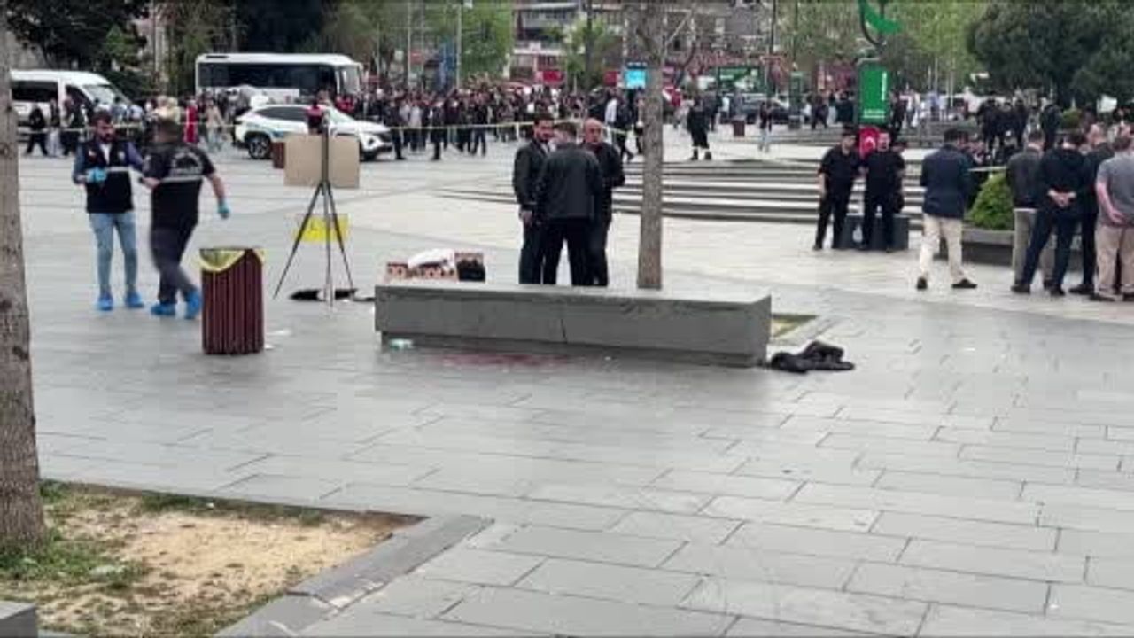 Beşiktaş İskelesi'nde bıçaklı saldırı: Polis müdahalesiyle 4 kişi yaralandı