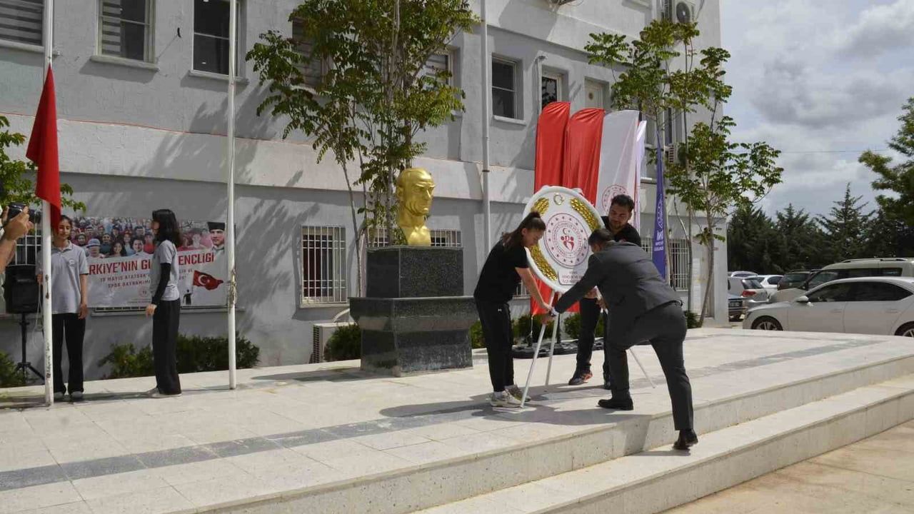 Besni'de Gençlik Haftası başladı: 19 Mayıs etkinlikleri ve programı