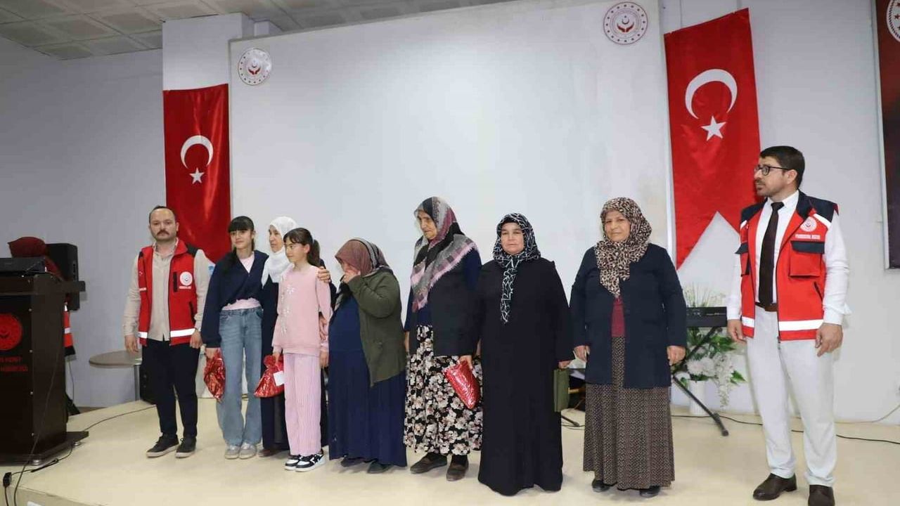Besni’de 'Kuşakların Kültür Buluşması' ikincisi yoğun katılımla gerçekleştirildi