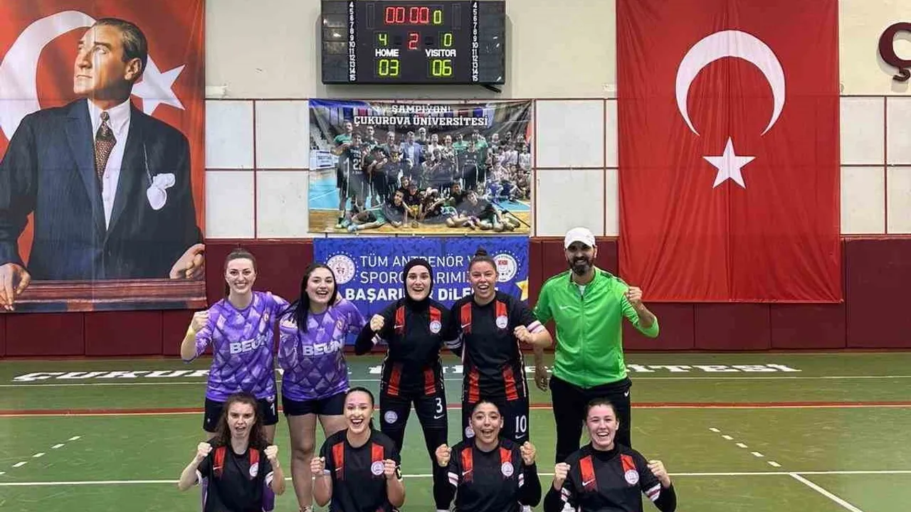 BEUN Kadın Salon Futbol Takımı ilk kez Süper Lig'e yükseldi