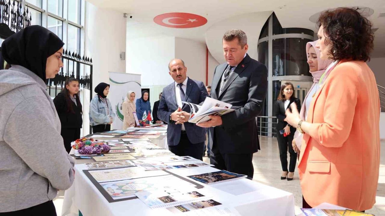 Bilecik'te Arapça ve İngilizce Yabancı Dil Festivali düzenlendi