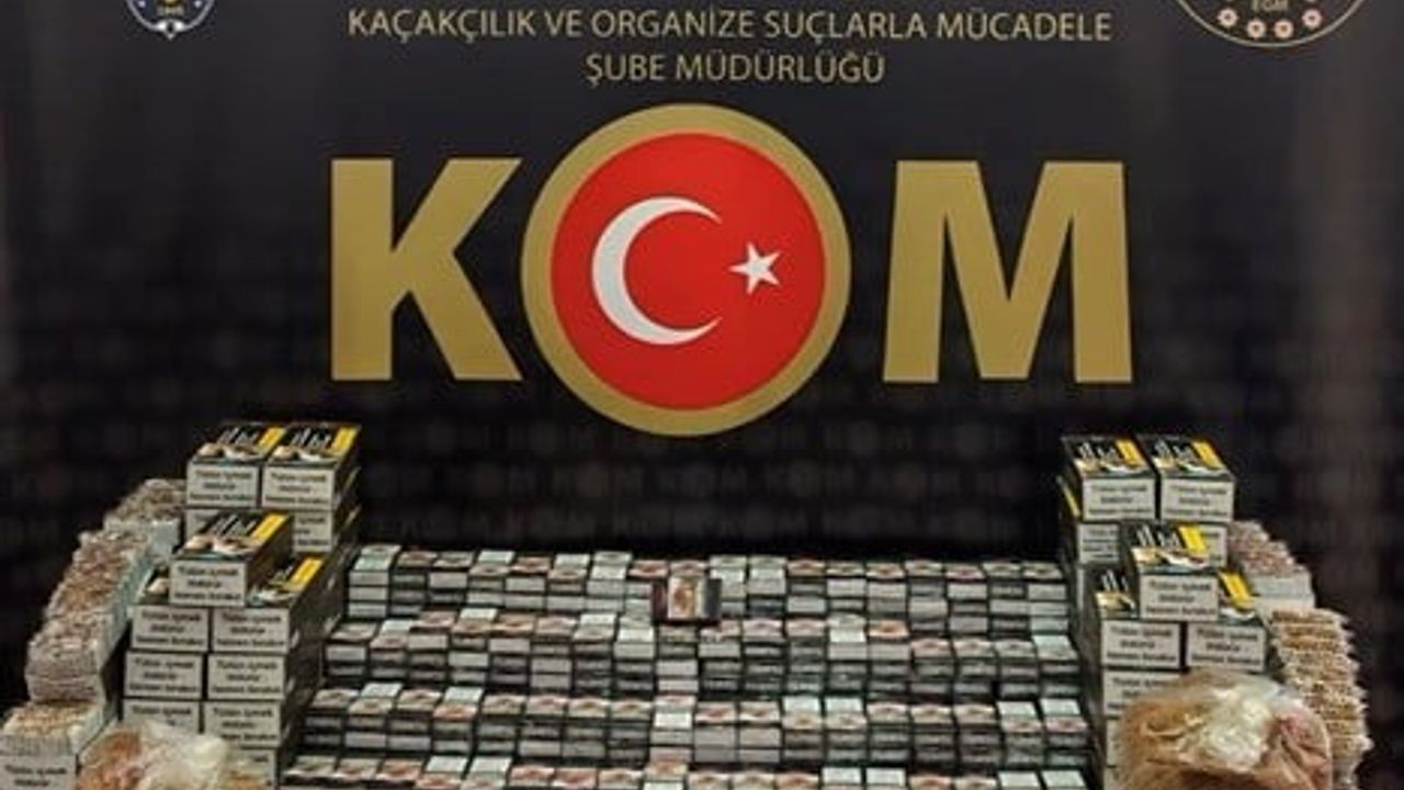 Bilecik’te kaçak tütün operasyonu: Bozüyük’te 22 bin 400 makaron ele geçirildi