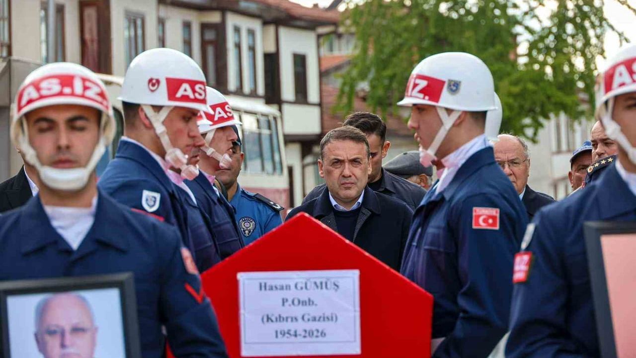 Bilecik’te Kıbrıs Gazisi Hasan Gümüş Son Yolculuğuna Uğurlandı