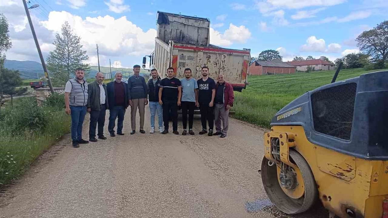 Bilecik’te Kurban Bayramı Öncesi Köy Yollarında Yoğun Bakım Çalışması