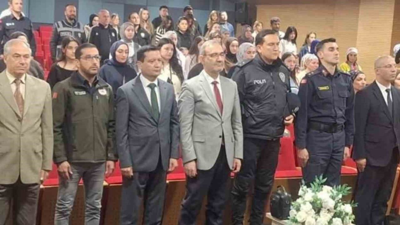 Bilecik’te ŞÖNİM tarafından kadına yönelik şiddetle mücadele semineri düzenlendi