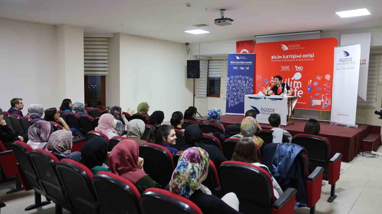Bilim Kafe'de 'Sosyal İlişkilerde Psikolojik Süreçler' ele alındı