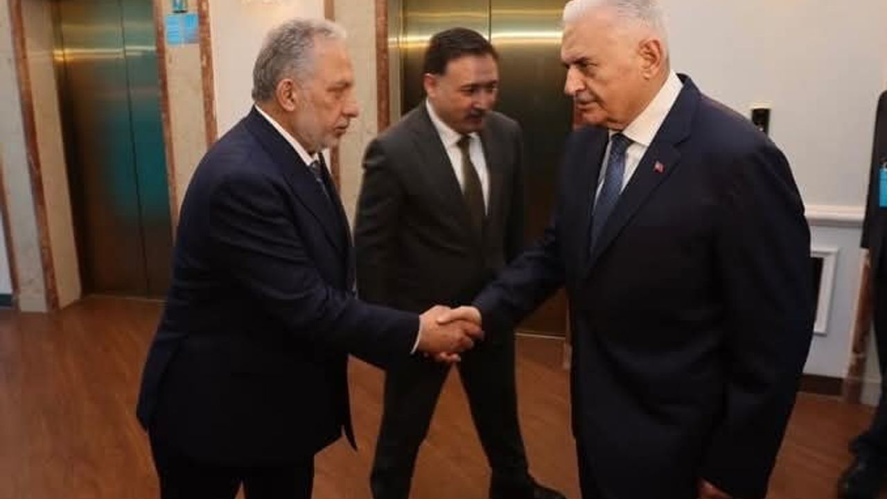 Binali Yıldırım: 34 Harfli Türk Dünyası Alfabesi ve Yapay Zeka Tartışması