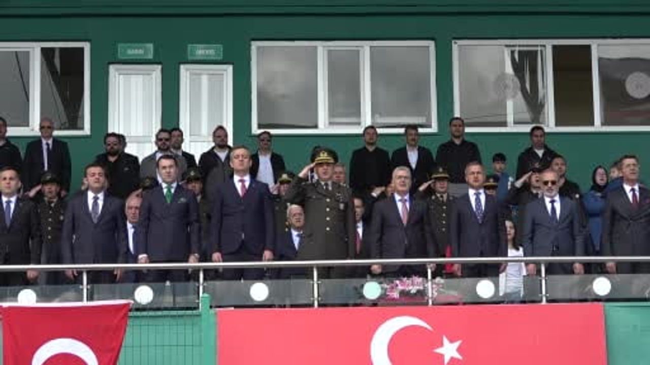 Bingöl'de 19 Mayıs Atatürk'ü Anma, Gençlik ve Spor Bayramı Coşkuyla Kutlandı