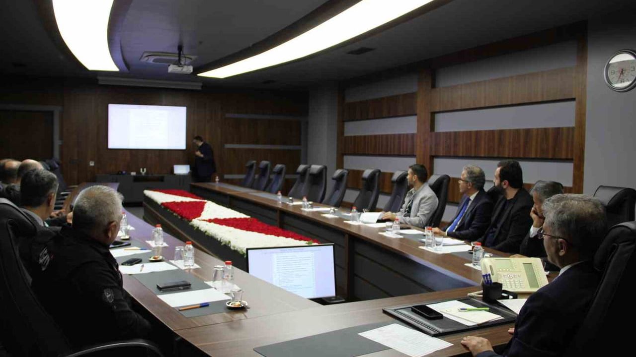Bingöl'de Deprem Master Planı değerlendirildi: Merkez ilçede mikro-bölgeleme ve GIS entegrasyonu