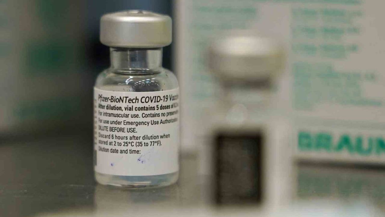 BioNTech, Covid-19 aşı üretimini Pfizer'a devrediyor; Almanya tesisleri kapatılacak, 1.860 kişi işten çıkarılacak