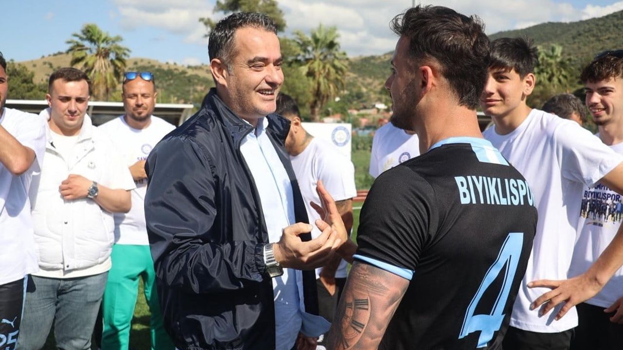 Bıyıklıspor Şampiyon Oldu: Koçarlı'nın Takımı 1. Amatör Lig'e Yükseldi