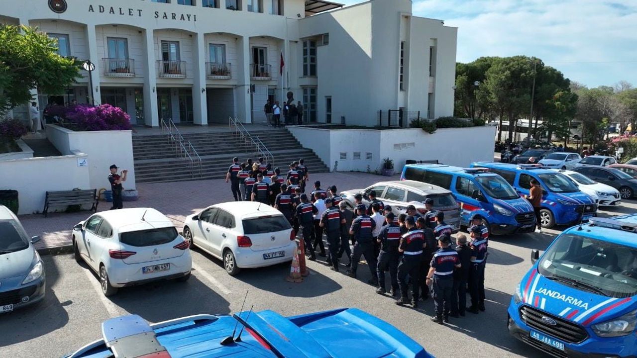 Bodrum’da 'evlilik ve iş ortaklığı' vaadiyle 105 milyon 700 bin TL’lik dolandırıcılık: 8 şüpheli tutuklandı