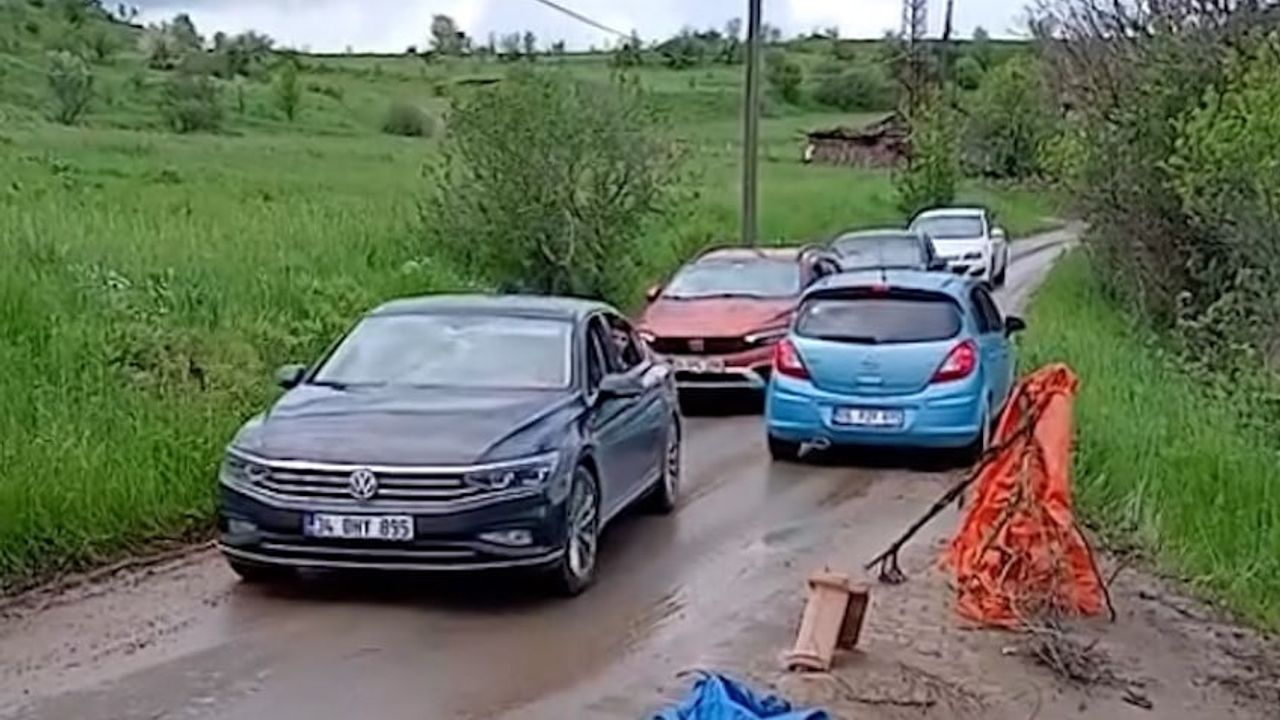 Bolu'da Kurban Bayramı'nın ikinci gününde köy yollarında yoğunluk