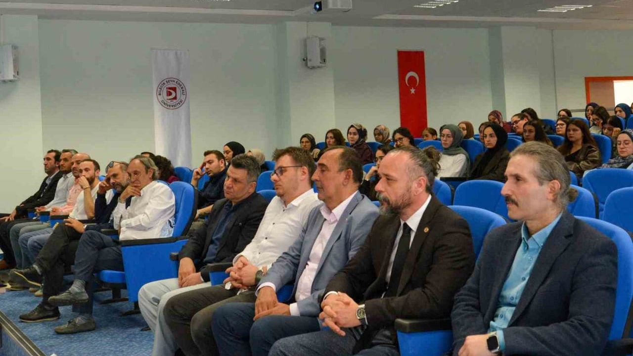 BŞEÜ'de 'Türk Romanı ve Kültüründe Şeyh Edebali' programı gerçekleştirildi
