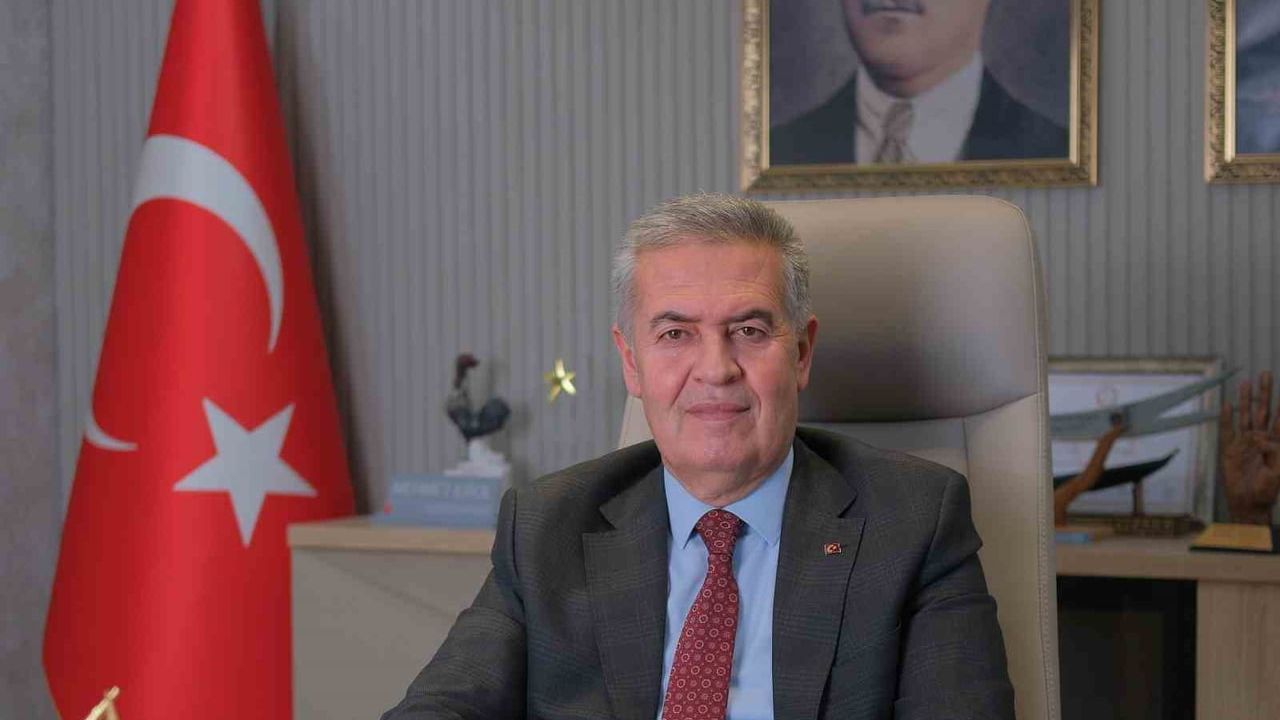 Buharkent Belediye Başkanı Mehmet Erol'dan Kurban Bayramı Mesajı: Paylaşma ve Dayanışma Çağrısı