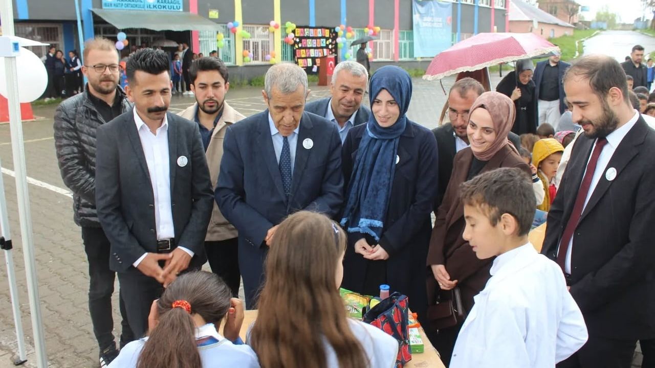 Bulanık'ta 'Sağlıklı Çocuk, Sağlıklı Gelecek' Projesi Tanıtıldı