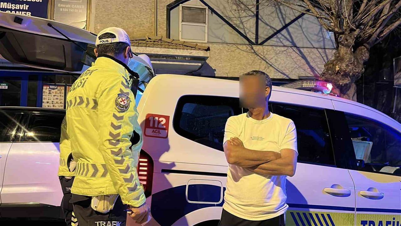 Burdur'da dördüncü kez alkollü yakalanan sürücüye 390 bin lira ceza, ehliyete 2039'a kadar el konuldu