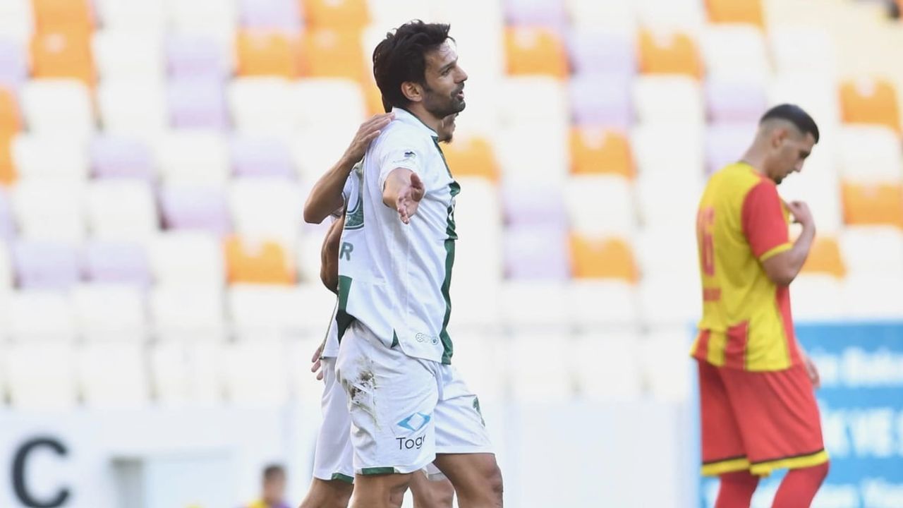 Bursaspor, kaptan Muhammet Demir ile karşılıklı anlaşmayla yollarını ayırdı