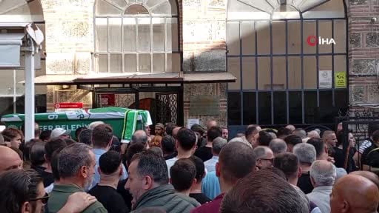 Bursaspor Taraftarı Ertuğ Toker Son Yolculuğuna Uğurlandı