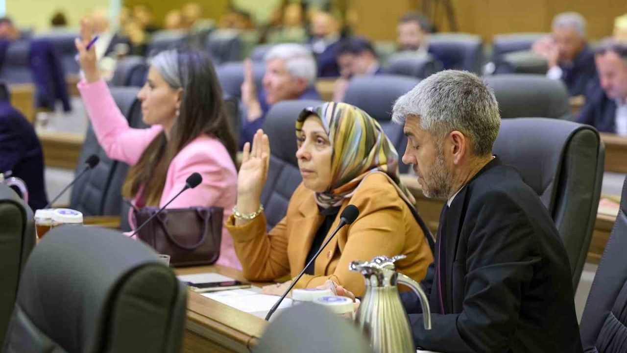 BUSKİ'nin 2025 Faaliyet Raporu ve Bütçe Kesin Hesabı Mecliste Oy Birliğiyle Kabul Edildi