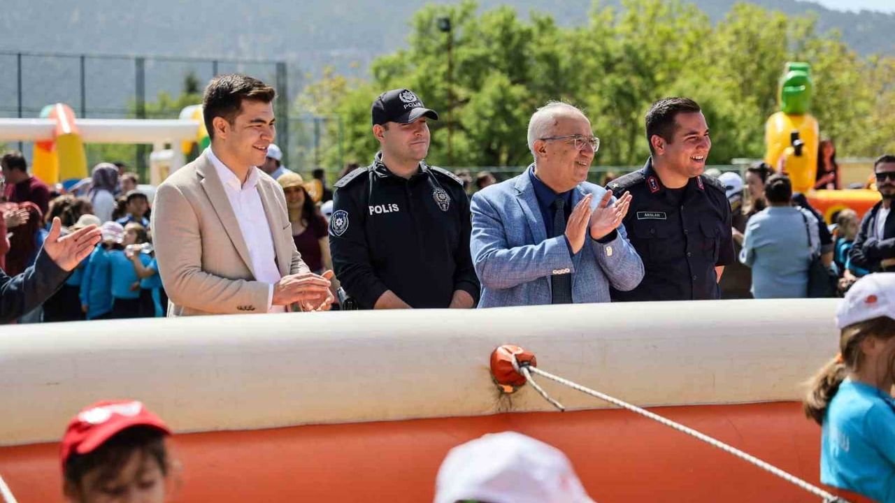 Çameli’de 'Cittaslow Çocuk Şenliği' ertelenmenin ardından coşkuyla kutlandı