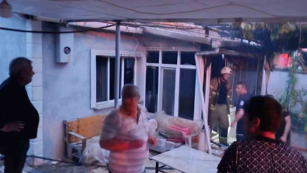 Çan’da ahşap ev yangını: Fatih Mahallesi'nde tek katlı ev kullanılamaz hale geldi